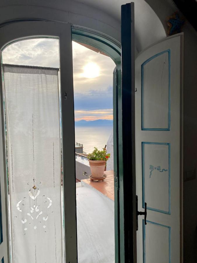 Casa Barbara Bed & Breakfast Amalfi Exterior photo